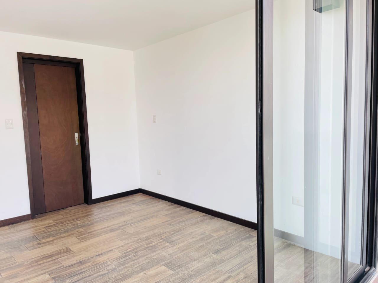 Lindo Apartamento de 2 Habitaciones en zona 15 — Apartamento en Alquiler en Vista Hermosa II, Zona 15, Guatemala, Ciudad — foto 10 de 16