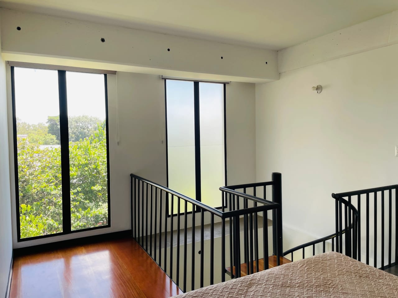 Apartamento de 1 Habitación con Jardín en zona 10 — Apartamento en Alquiler en Ciudad Vieja, Zona 10, Guatemala, Ciudad — foto 7 de 14