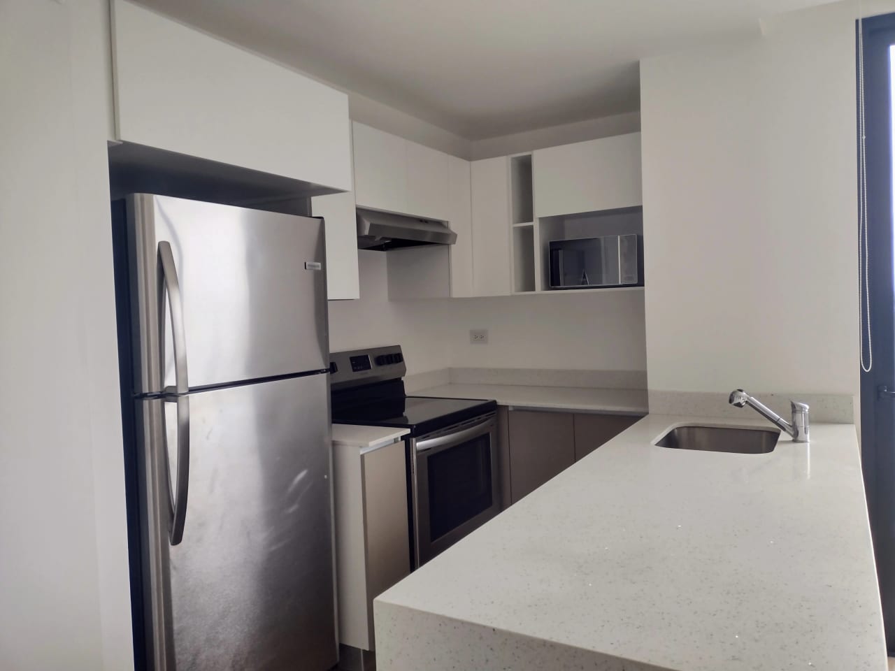 Apartamento de 2 Habitaciones en zona 15 — Apartamento en Alquiler en Parque 15, Zona 15, Guatemala, Ciudad — foto 4 de 14