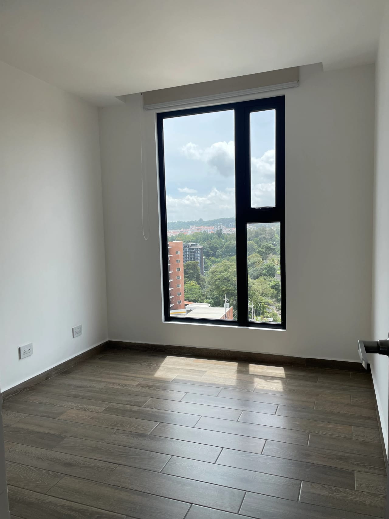 Apartamento de 2 Habitaciones en Parque 15 — Apartamento en Alquiler en Parque 15, Zona 15, Guatemala, Ciudad — foto 10 de 14