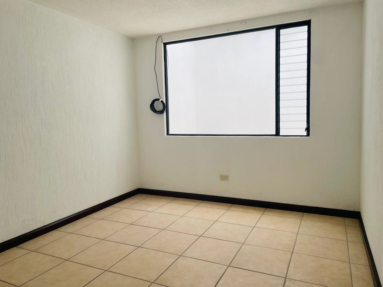 Alquilo Casa en Carretera a El Salvador, Km 19 a San José Pinula — Apartamento en Alquiler en Los Manantiales, Carretera a El Salvador, Guatemala, Ciudad — foto 14 de 17