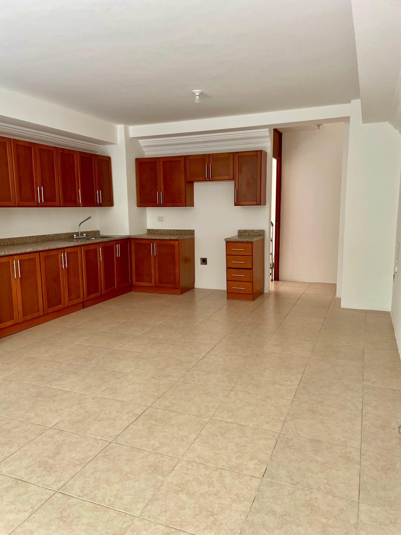 Apartamento Amueblado de 1 Habitación en zona 15 — Apartamento en Alquiler en La Montaña, Zona 16, Guatemala, Ciudad — foto 4 de 10