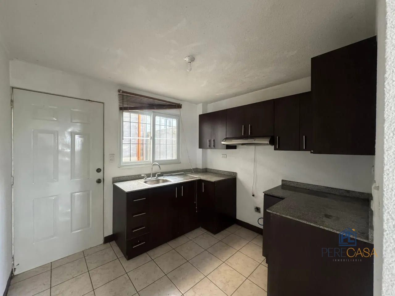 INCREIBLE APARTAMENTO EN FUENTES DEL VALLE NORTE 3 — Casa en Alquiler en Zona 18, Guatemala, Ciudad — foto 3 de 17