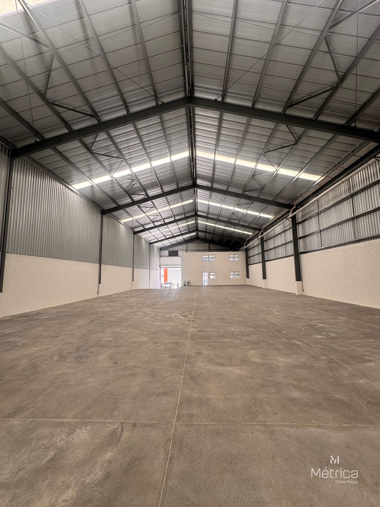 Bodega en renta Industrial Moran — Bodega / Ofibodega en Alquiler en Villa Canales, Guatemala, Ciudad — foto 8 de 8