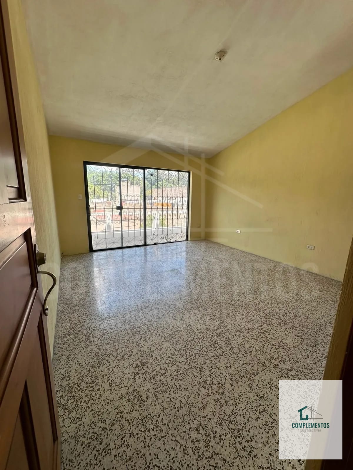 Casa en venta en San Cristóbal Zona 8 de Mixco. — Casa en Venta en Zona 8 Mixco, Guatemala, Ciudad — foto 8 de 11