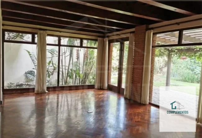Colonia Navarra, Casa en Renta zona 14, 3hab. 684 m² — Casa en Alquiler en Zona 14, Guatemala, Ciudad — foto 8 de 9