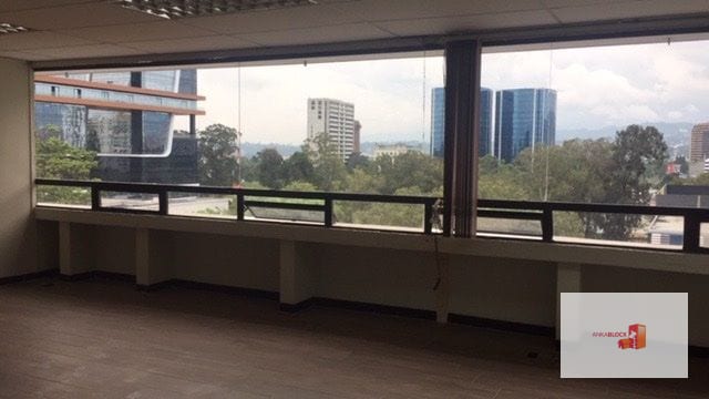 En Géminis zona 10 — Oficina en Alquiler en Zona 10, Guatemala, Ciudad — foto 2 de 4