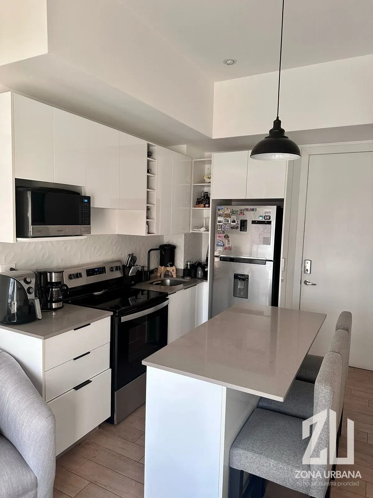 VENTA O RENTA · Apartamento amueblado – N Americas, Zona 13 — Apartamento en Venta en N Américas, Zona 13, Guatemala, Ciudad — foto 1 de 12