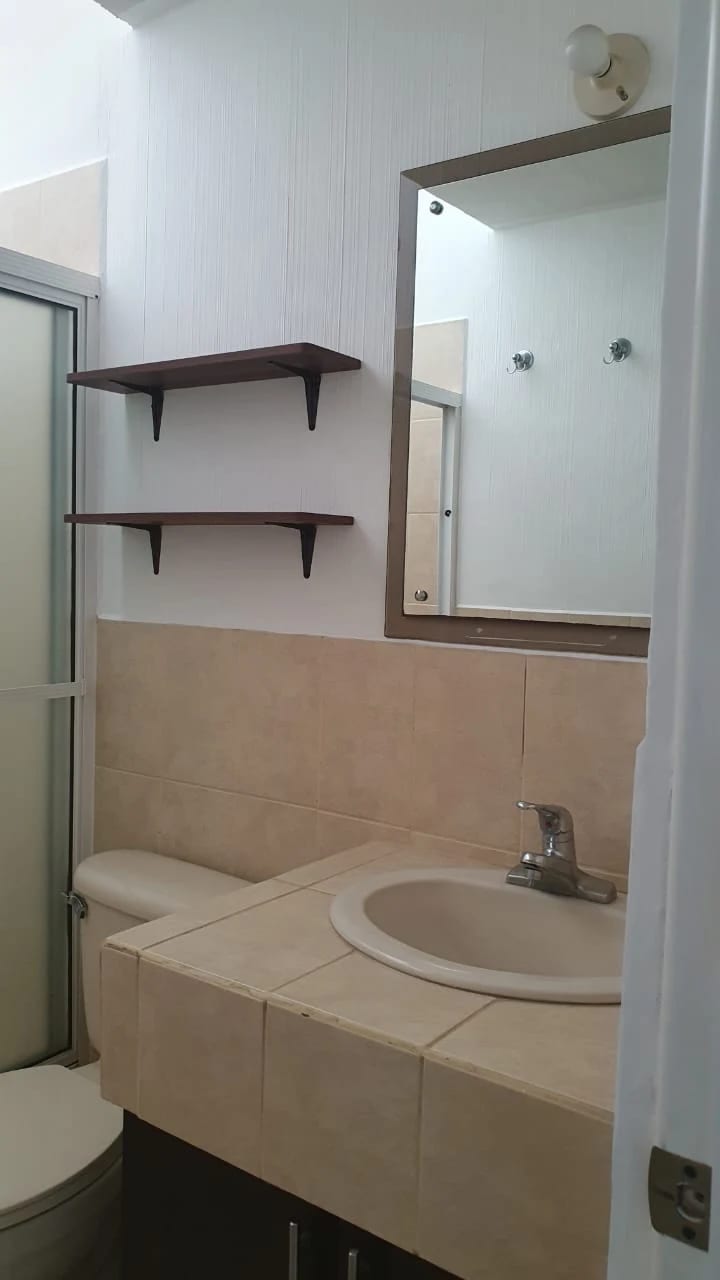 Casa en Venta Zona 16 en Portal de San Isidro I + 1 — Casa en Venta en Portal de San Isidro I, Zona 16, Guatemala, Ciudad — foto 16 de 17