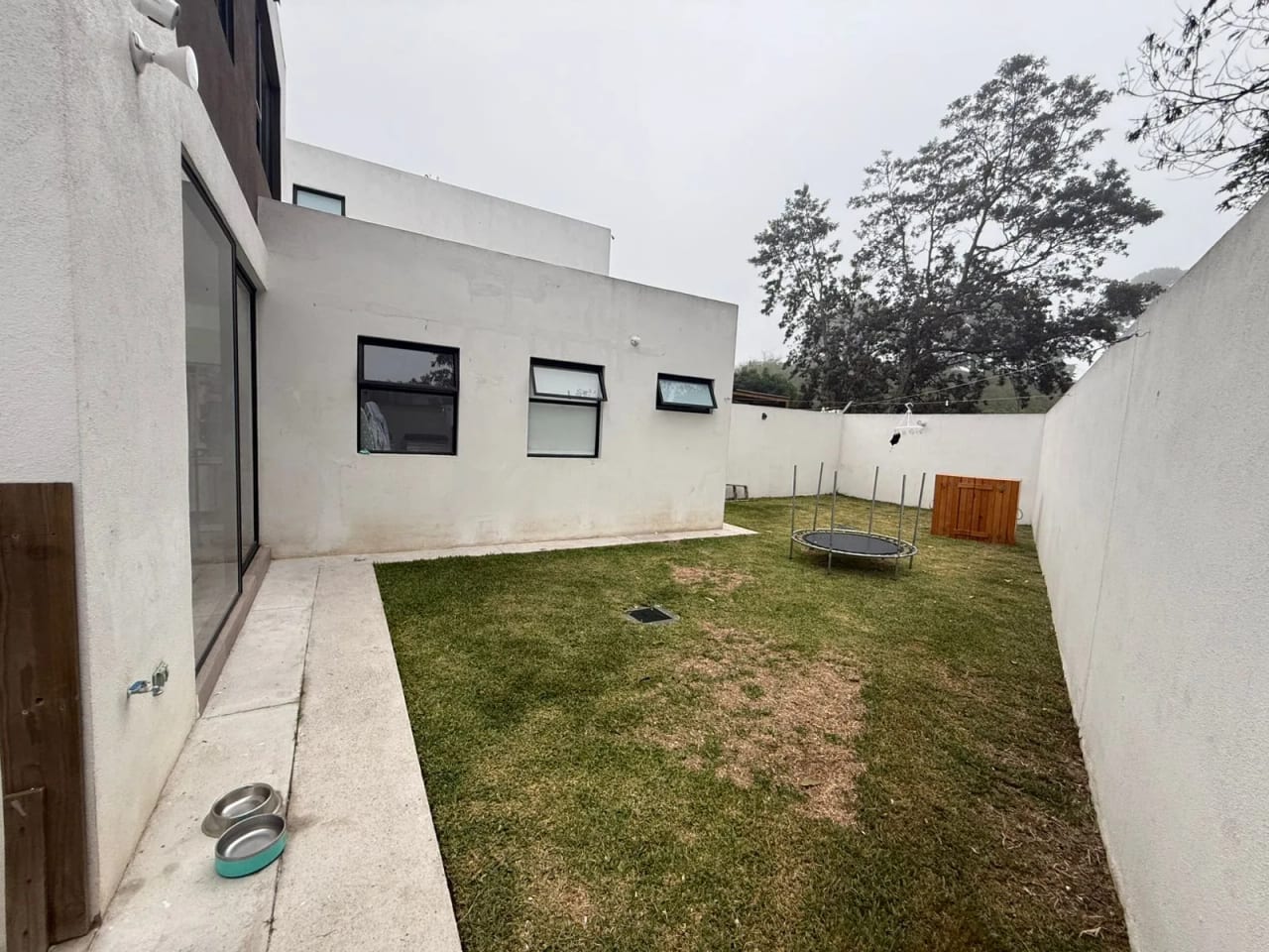 Vendo Casa en Portal del Bosque IV KM 22.5 CAES — Casa en Venta en Carretera a El Salvador, Guatemala, Ciudad — foto 2 de 6
