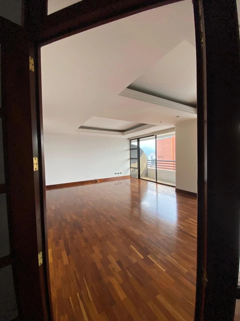 Apartamento Amplio en Venta en Zona 10 Edificio San Ignacio 2 — Apartamento en Venta en San Ignacio, Zona 10, Guatemala, Ciudad — foto 2 de 13