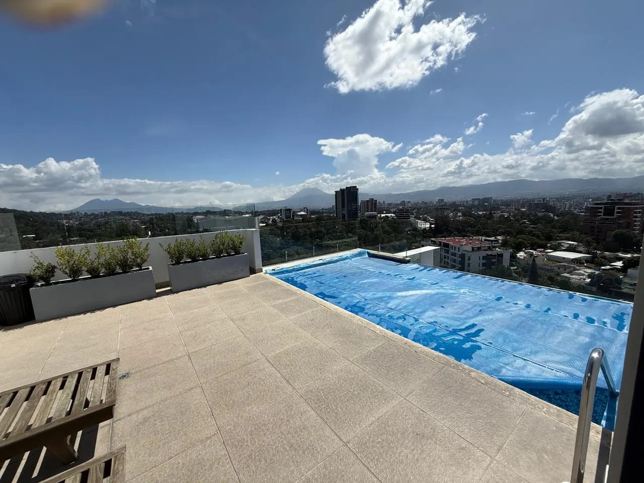 Alquilo Apartamento en Zona 15 en el Edificio Morea Vhii Adentro de Garita — Apartamento en Alquiler en Morea, Zona 15, Guatemala, Ciudad — foto 10 de 15