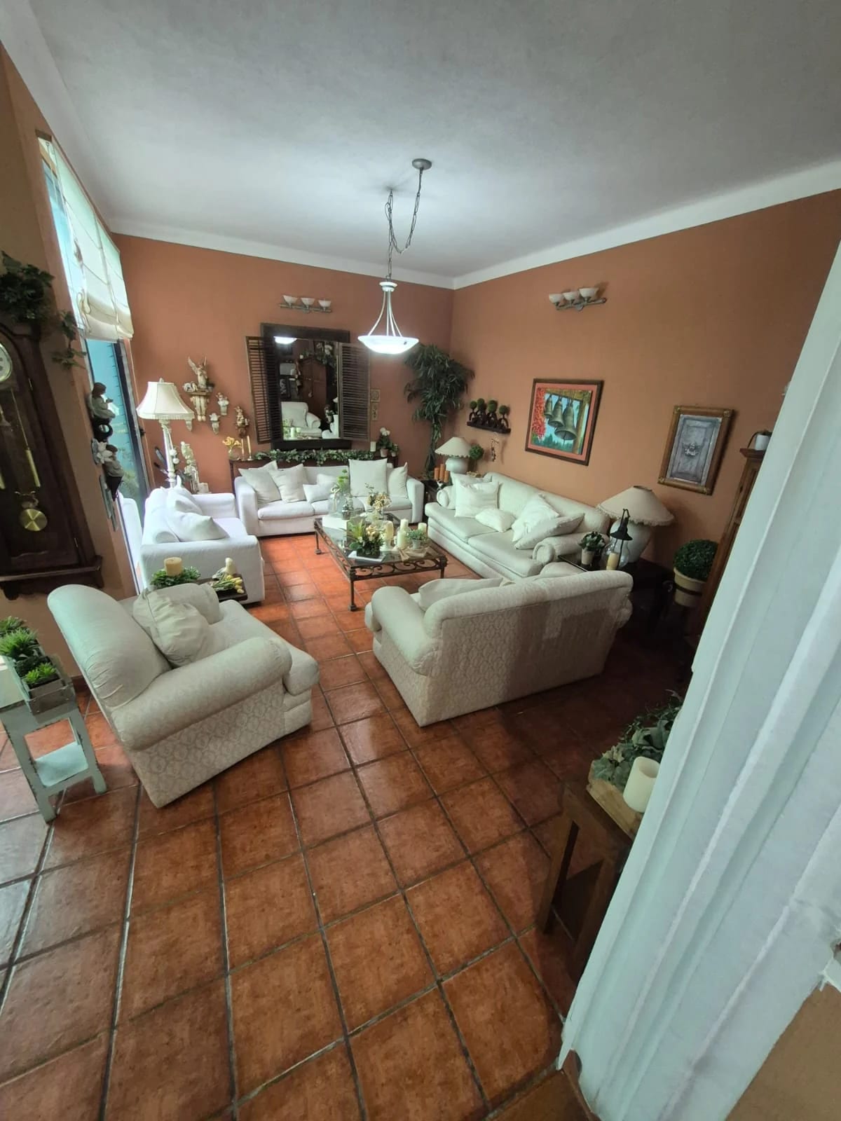 Casa Amplia en Venta en Zona 10 — Casa en Venta en Zona 10, Guatemala, Ciudad — foto 6 de 12