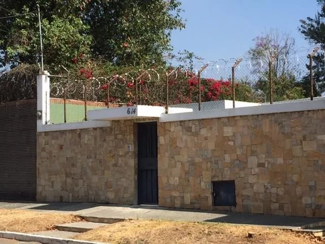 Casa en Venta en Zona 11, Colonia Mariscal + 1 — Casa en Venta en Colonia Mariscal, Zona 11, Guatemala, Ciudad — foto 1 de 14