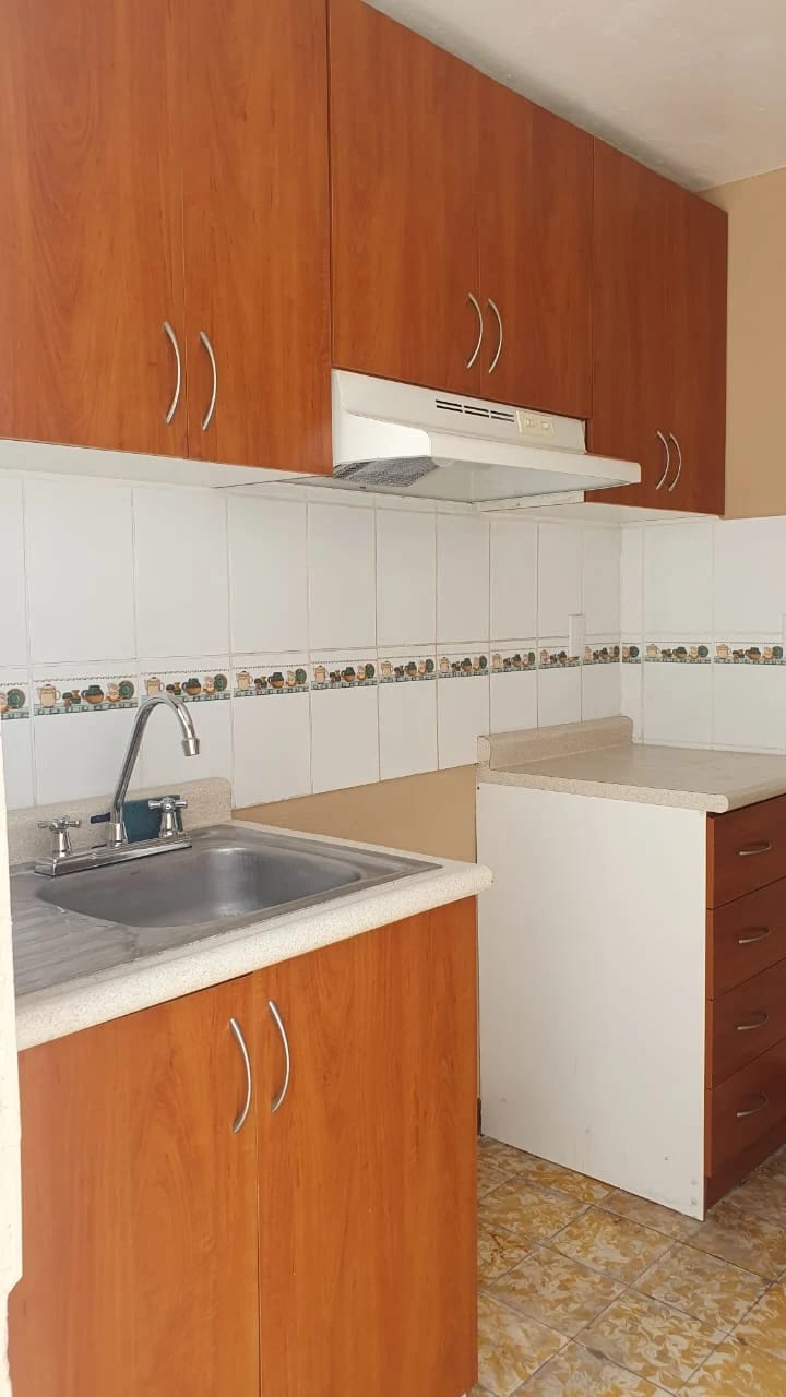 Bonita Casa en Venta Zona 7 de Mixco Colonia San Carlos I — Casa en Venta en Zona 7 Mixco, Guatemala, Ciudad — foto 9 de 17