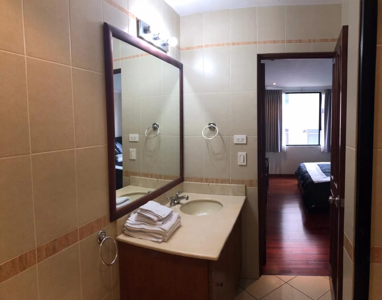 Alquilo Apartamento en Zona 14 Edificio Real de las Américas — Apartamento en Alquiler en Real de Las Américas, Zona 14, Guatemala, Ciudad — foto 9 de 10