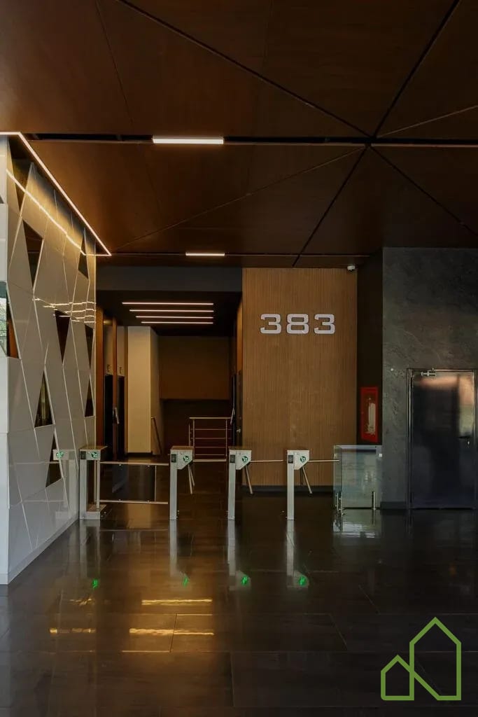 Oficinas en Alquiler Edificio en Avenida Reforma zona 10 — Oficina en Alquiler en Reforma 383, Zona 10, Guatemala, Ciudad — foto 6 de 11