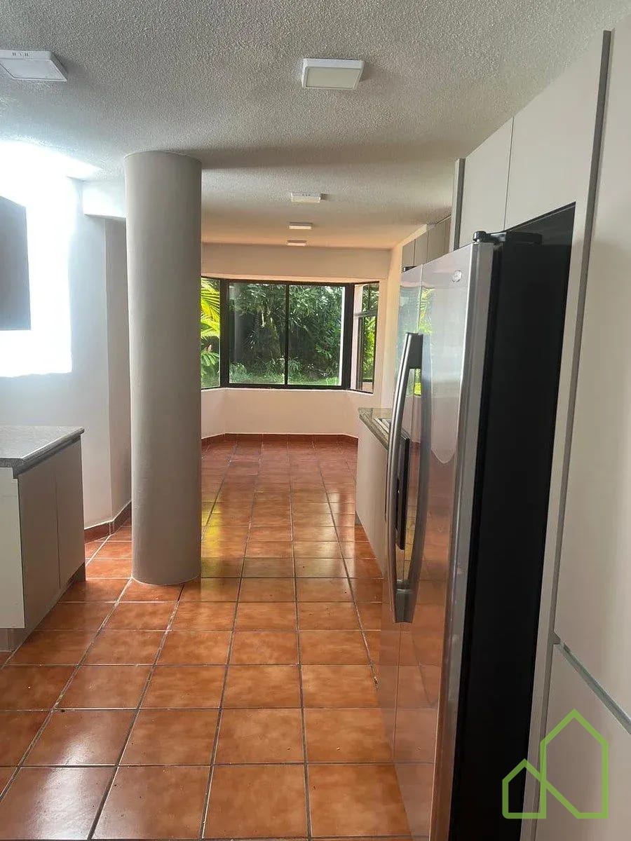 Casa en alquiler Vivienda / Oficina en área La Villa zona 14 — Casa en Alquiler en La Villa, Zona 14, Guatemala, Ciudad — foto 13 de 13