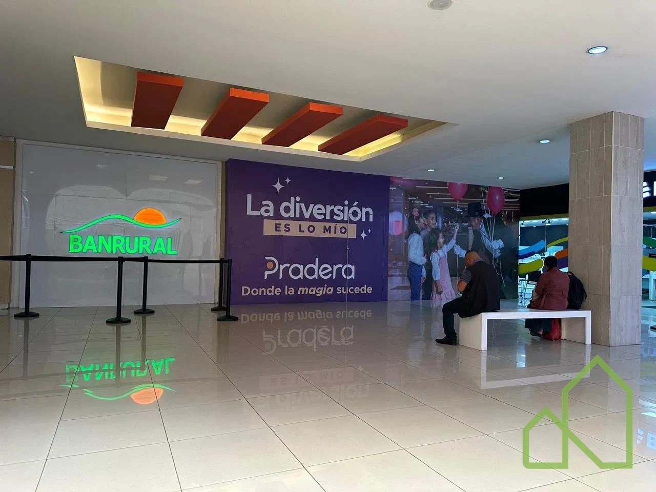Local 133m2 en Alquiler en Pradera Xela — Local en Alquiler en Zona 10 (Quetzaltenango), Quetzaltenango — foto 1 de 1