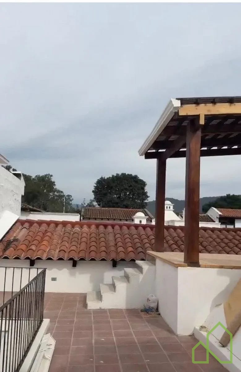 Casa Remodelada en Venta Portal de Antigua — Casa en Venta en Antigua, Sacatepéquez — foto 9 de 9
