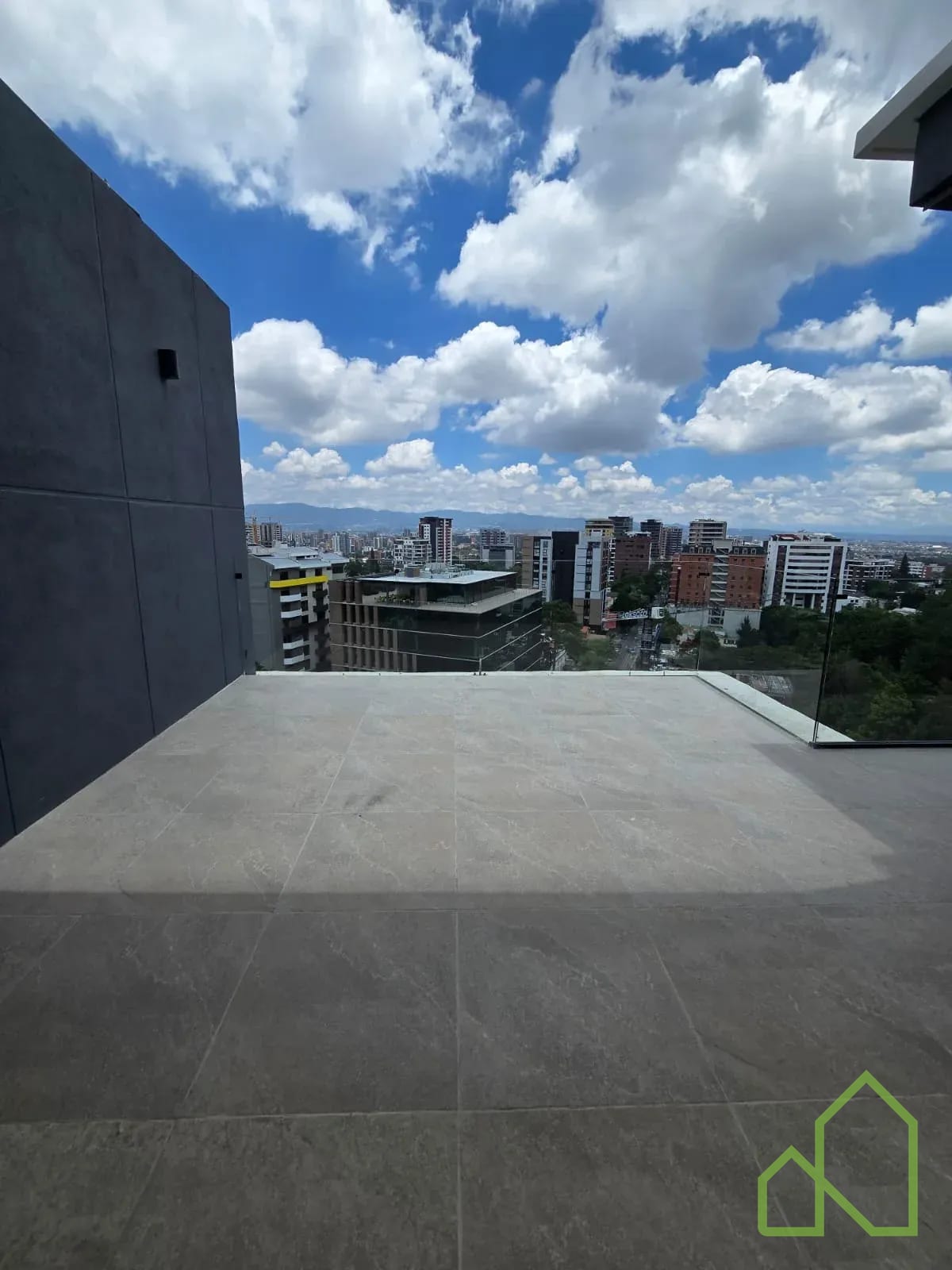 Apartamento en Alquiler en Quince Esquina, zona 15 — Apartamento en Alquiler en Zona 15, Guatemala, Ciudad — foto 2 de 14