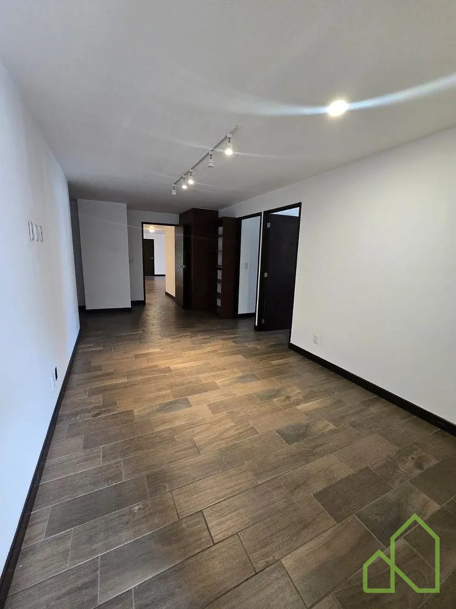 Amplio Apartamento en Renta o Venta en zona 10 — Apartamento en Venta en Verona, Zona 10, Guatemala, Ciudad — foto 9 de 9