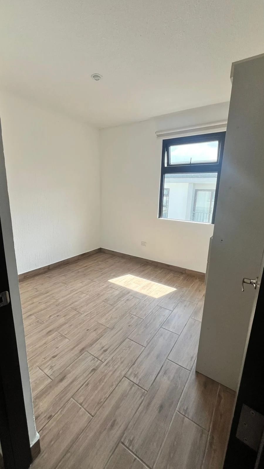 Precioso Penthouse en Serena de Arrazola — Apartamento en Venta en Carretera a El Salvador, Guatemala, Ciudad — foto 4 de 16