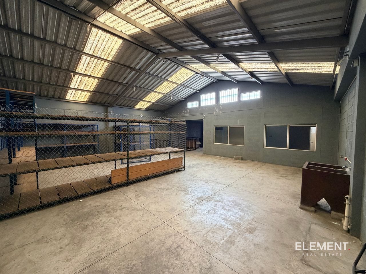Ofibodega en renta - a metros de Calz. Roosevelt — Bodega / Ofibodega en Alquiler en Zona 3 Mixco, Guatemala, Ciudad — foto 2 de 12