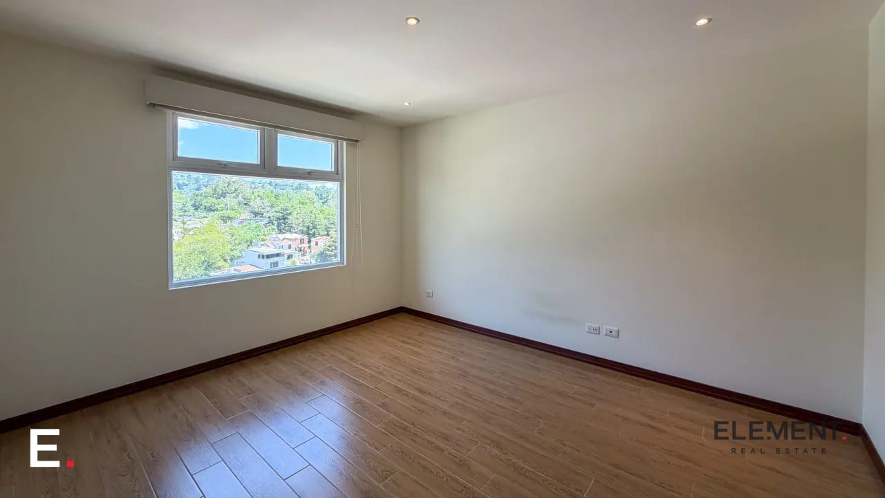 Apartamento en venta - Refugio de Alcalá Z.15 — Apartamento en Venta en El Refugio de Alcalá, Zona 15, Guatemala, Ciudad — foto 12 de 15