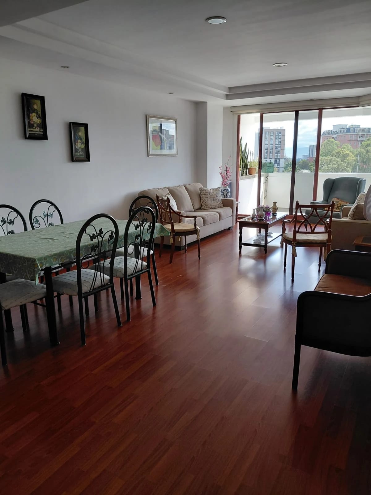 Venta de amplio apartamento en zona 15 V1 — Apartamento en Venta en Verdeterno, Zona 15, Guatemala, Ciudad — foto 1 de 14