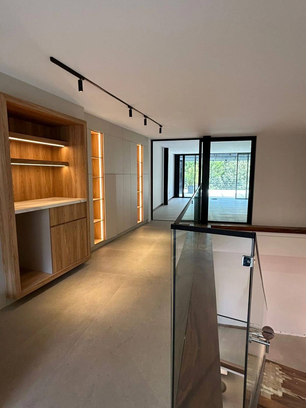 Espectacular casa en venta, Acacias zona 16 — Casa en Venta en Acacias de Cayalá, Zona 16, Guatemala, Ciudad — foto 6 de 11