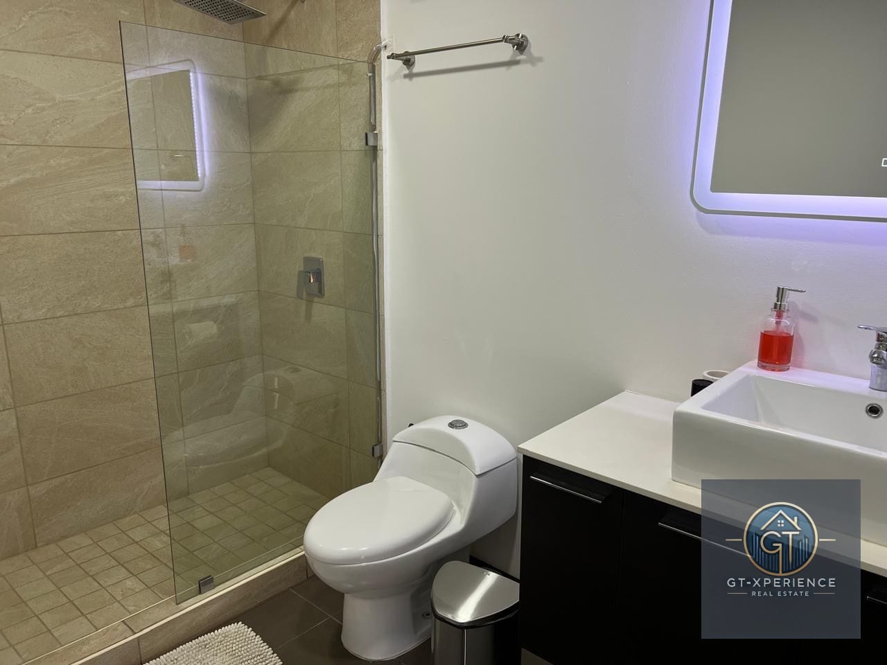 Lindo apartamento en Edificio Doral, zona 15 VHI — Apartamento en Venta en Doral, Zona 15, Guatemala, Ciudad — foto 5 de 13