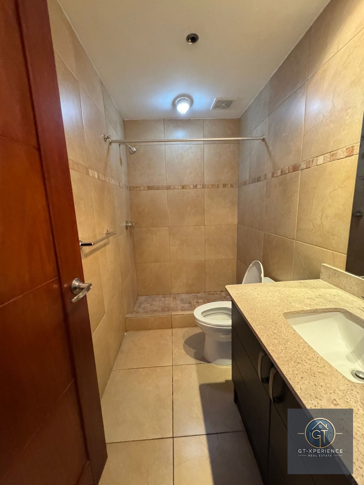 Lindo y amplio apartamento en edificio Aria, zona 10 — Apartamento en Alquiler en Aria, Zona 10, Guatemala, Ciudad — foto 5 de 12