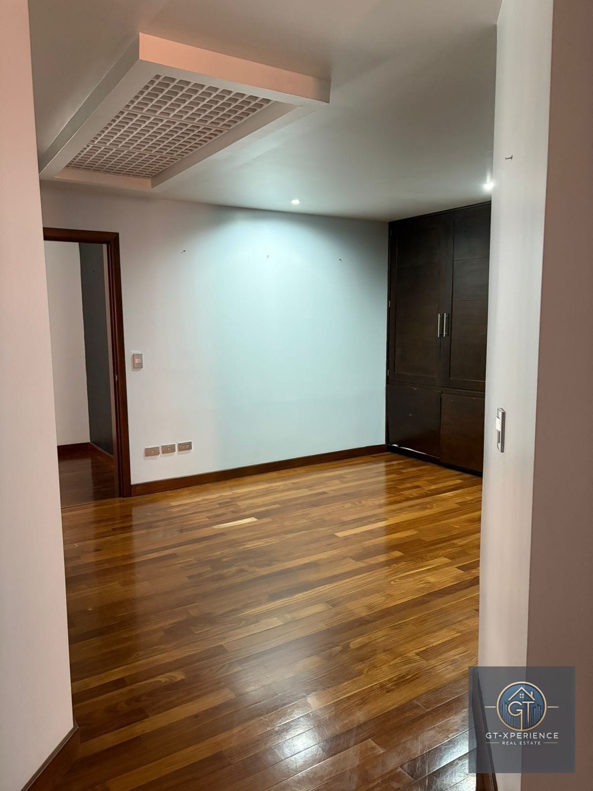 Lindo y amplio apartamento en Zona 10 — Apartamento en Alquiler en Zona 10, Guatemala, Ciudad — foto 4 de 13