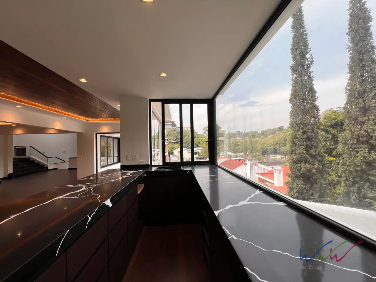 Vendo amplia casa para estrenar en Oakland, zona 10 — Casa en Venta en Oakland I, Zona 10, Guatemala, Ciudad — foto 6 de 14