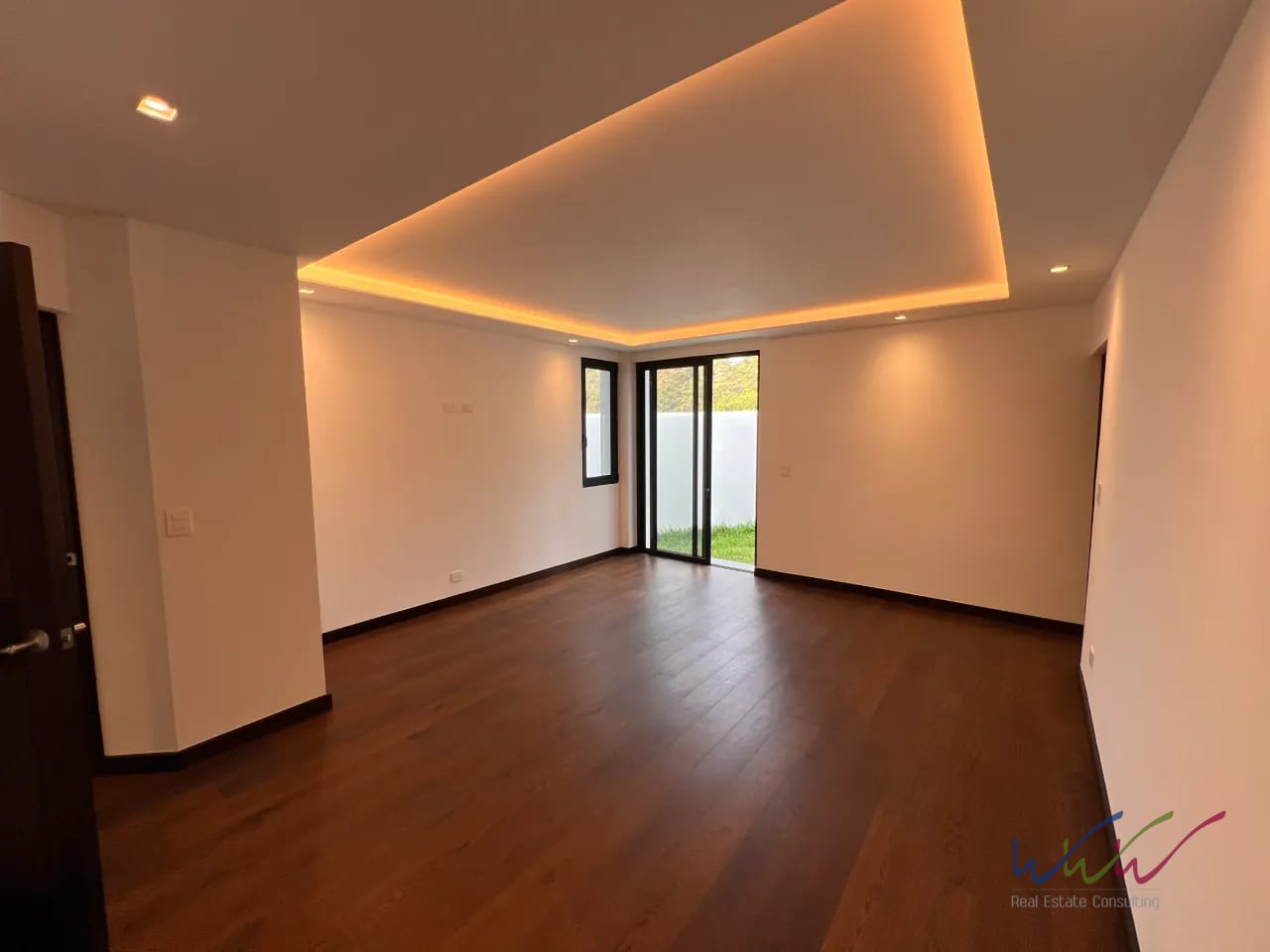 Vendo amplia casa para estrenar en Oakland, zona 10 — Casa en Venta en Oakland I, Zona 10, Guatemala, Ciudad — foto 10 de 14