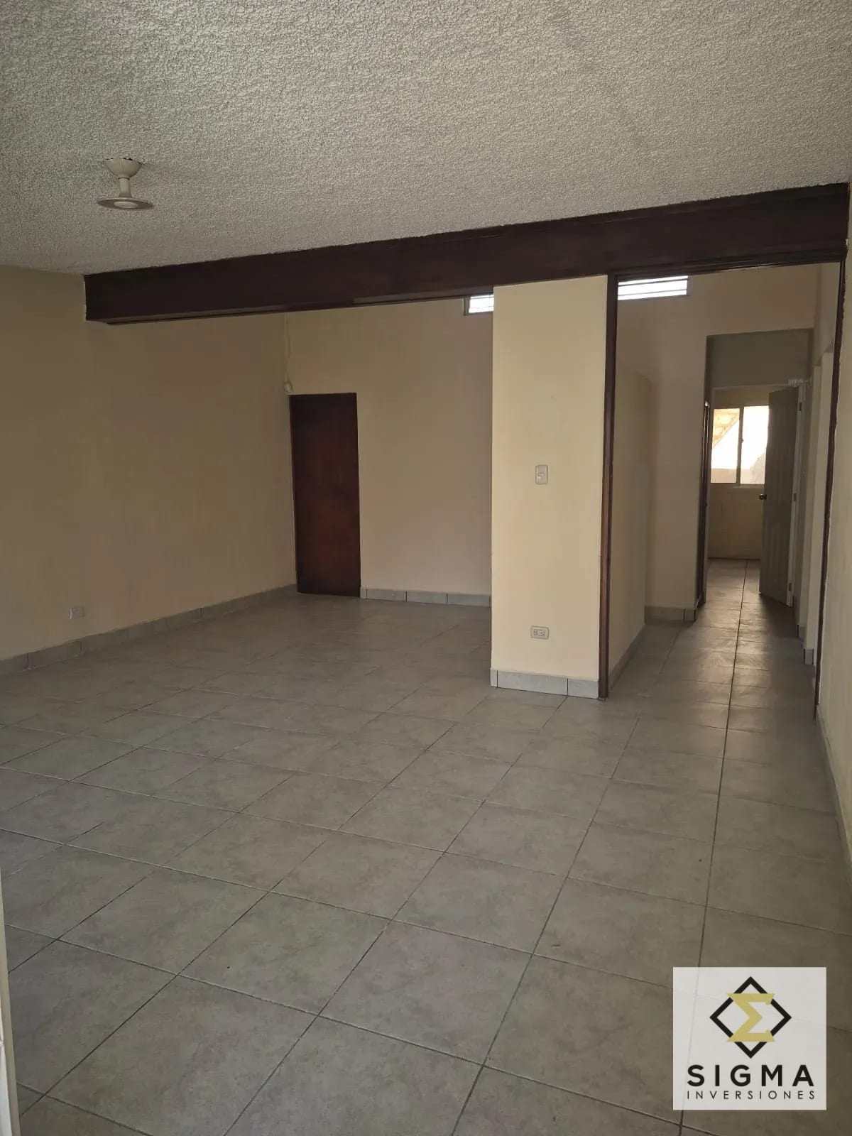 Propiedad con Excelente ubicación en Zona 7, Ciudad de Plata 2 — Casa en Venta en Ciudad de Plata, Zona 7, Guatemala, Ciudad — foto 7 de 9