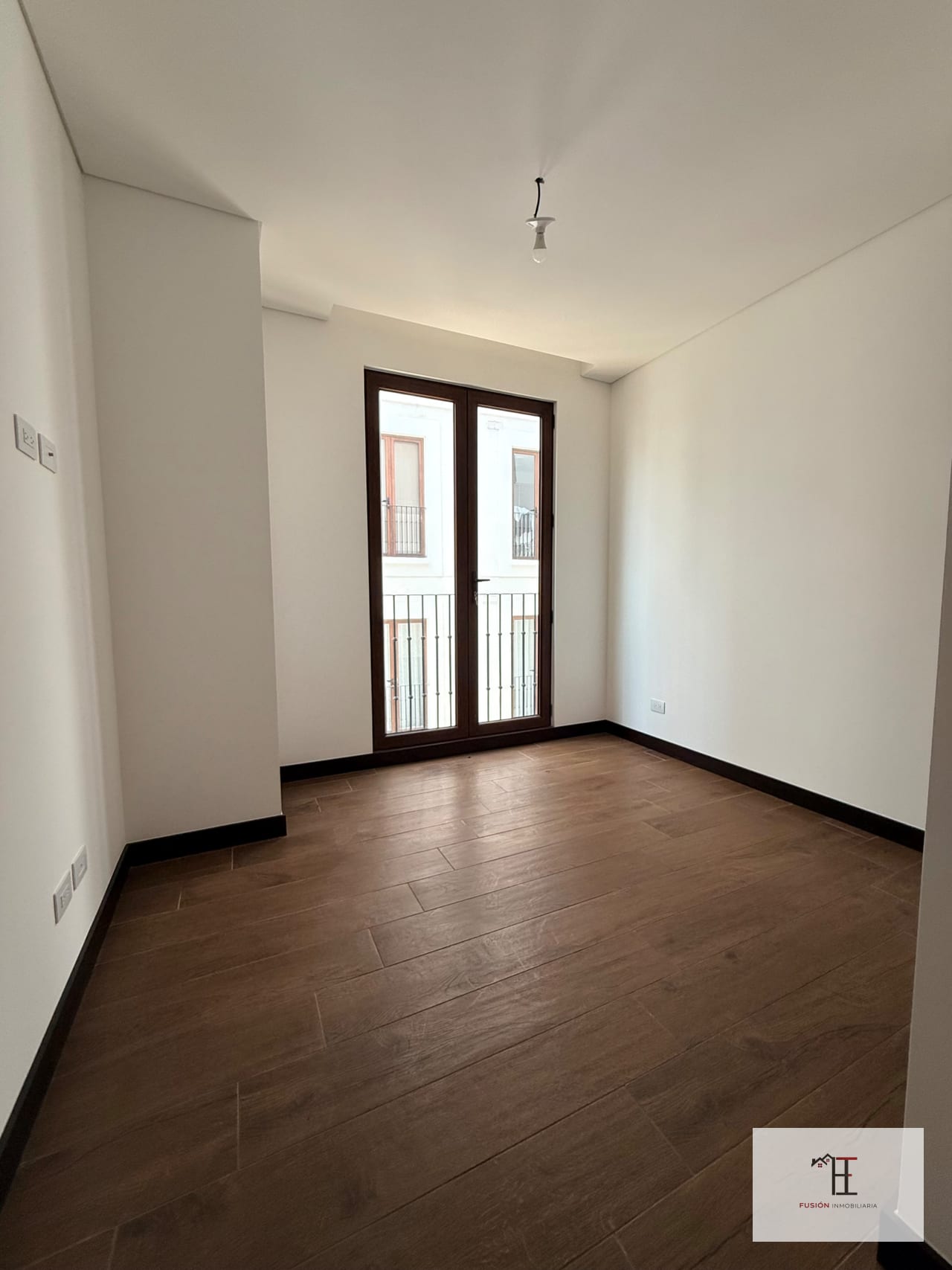 Vendo lindo apartamento para estrenar en Cayala, Lirios 4 zona 16 — Apartamento en Venta en Ciudad Cayalá, Zona 16, Guatemala, Ciudad — foto 7 de 9