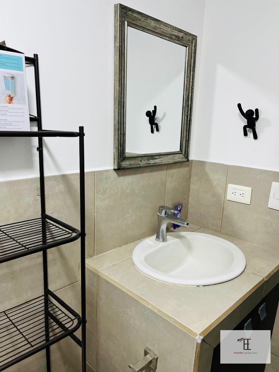 Vendo apartamento en zona 16, rodeado de naturaleza, muy cerca de Panadería San Martín Cascata — Apartamento en Venta en Hexa Cañada 16, Zona 16, Guatemala, Ciudad — foto 6 de 9