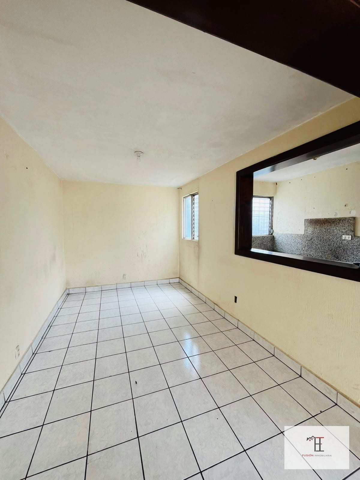 Rento Amplia Casa para Oficinas – Zona 15, el Maestro — Oficina en Alquiler en El Maestro II, Zona 15, Guatemala, Ciudad — foto 4 de 9