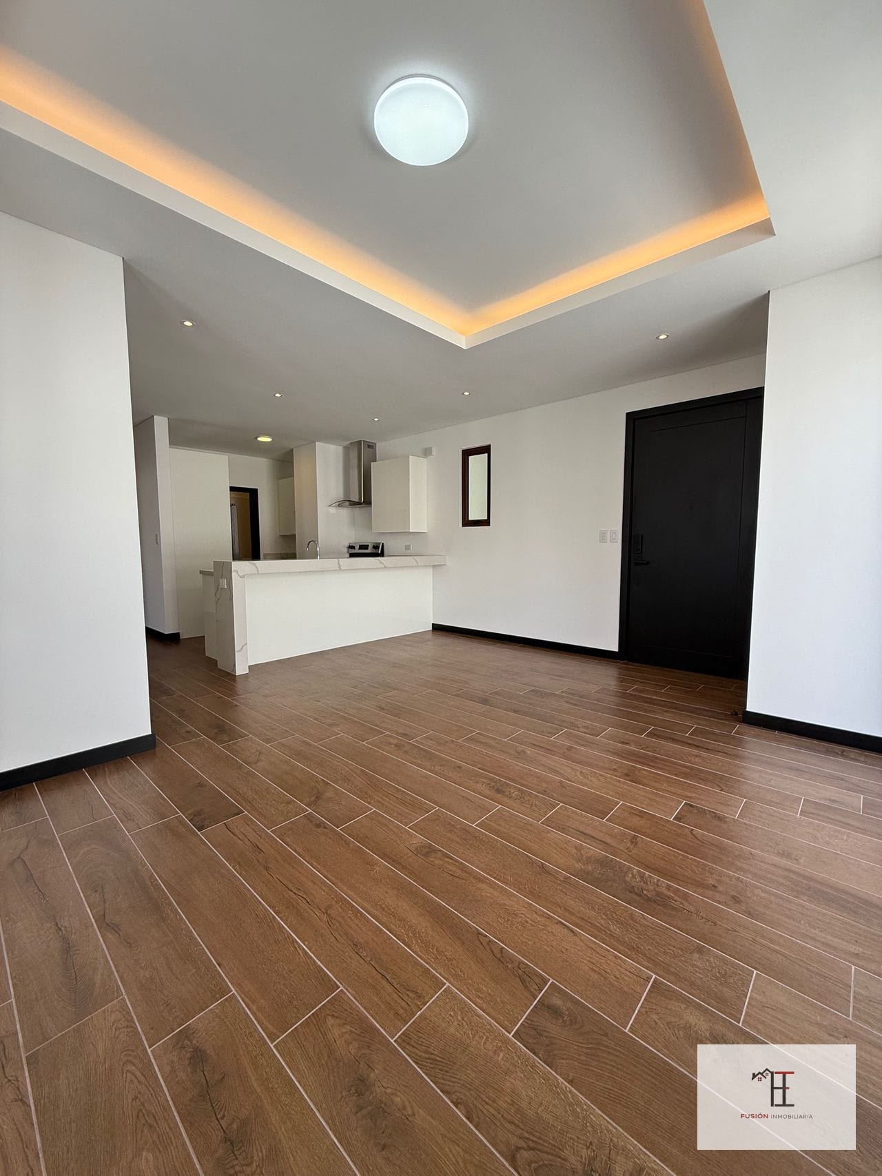 Rento apartamento para estrenar en Lirios de Cayalá 4, zona 16 — Apartamento en Alquiler en Lirios de Cayalá IV, Zona 16, Guatemala, Ciudad — foto 1 de 12