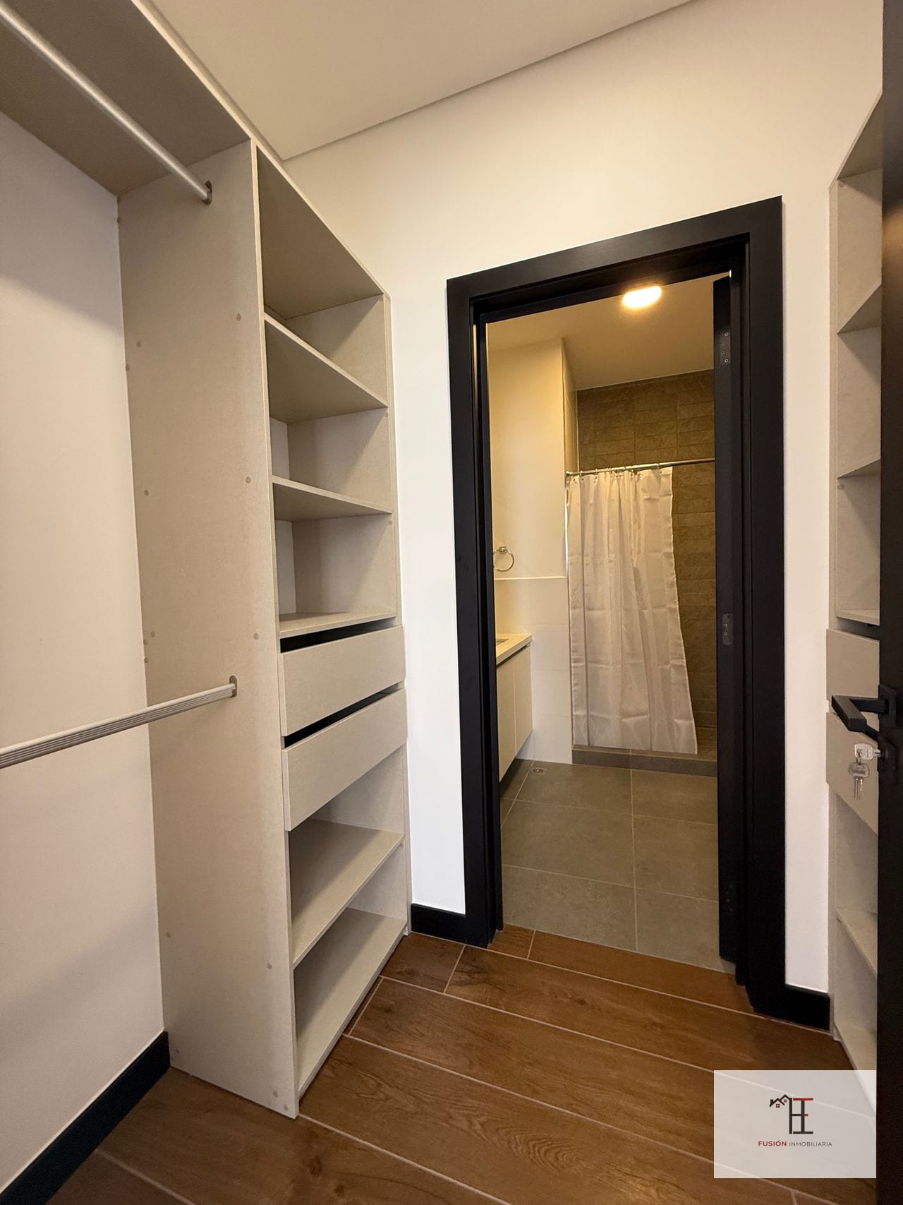 Rento apartamento para estrenar en Lirios de Cayalá 4, zona 16 — Apartamento en Alquiler en Lirios de Cayalá IV, Zona 16, Guatemala, Ciudad — foto 4 de 12