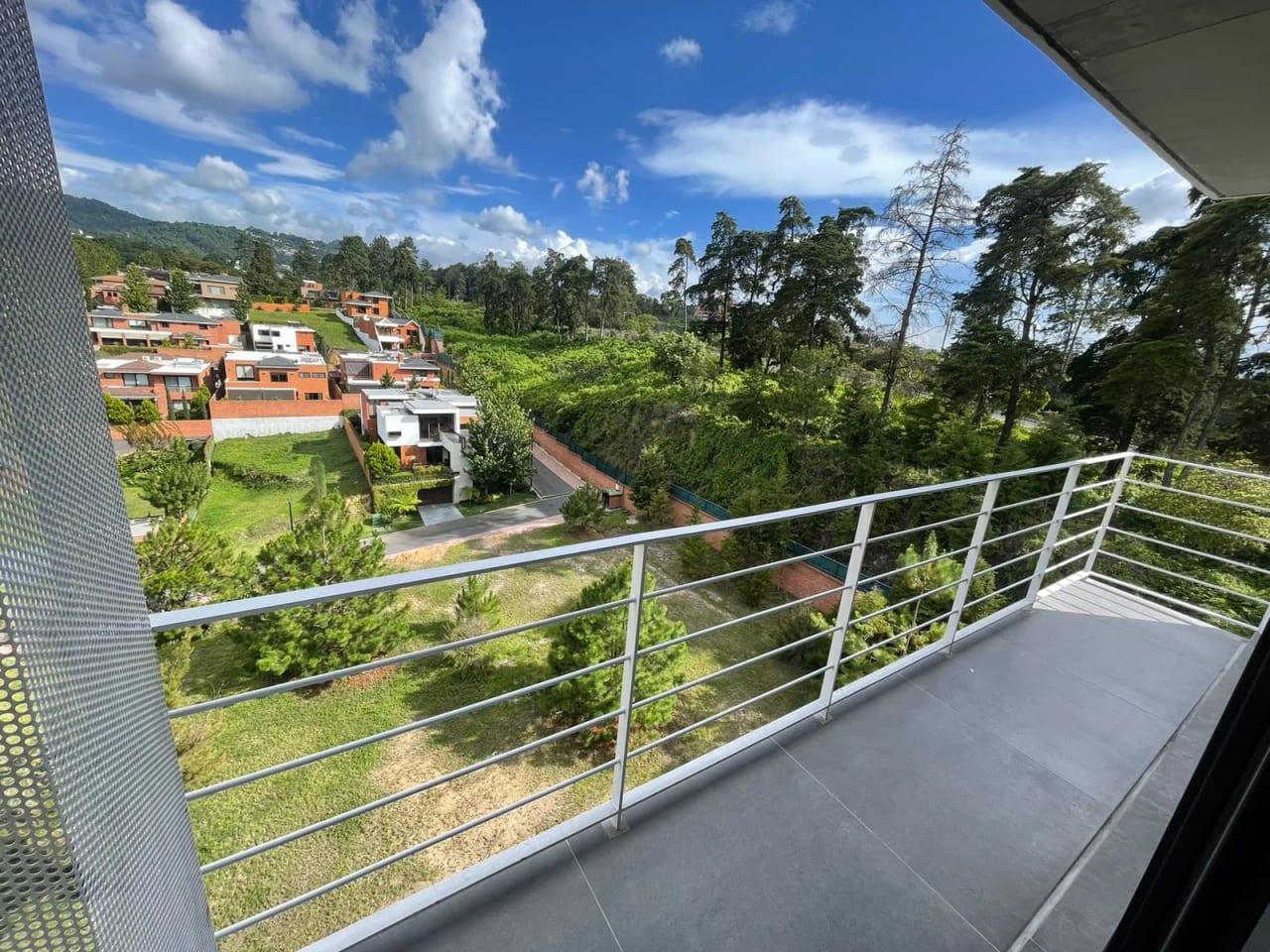 Apartamento Amueblado en Venta — Apartamento en Venta en Zona 16, Guatemala, Ciudad — foto 1 de 15