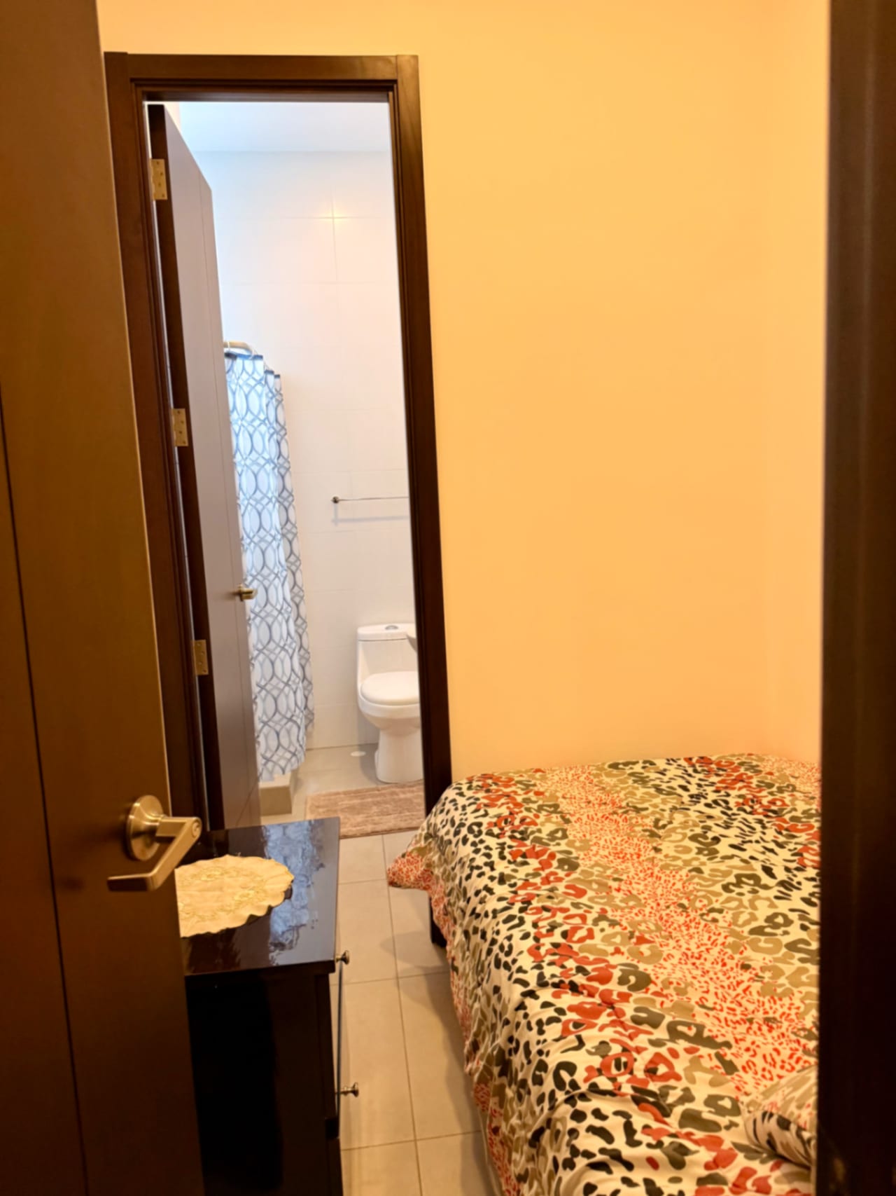Apartamento Amueblado Renta/venta Zona 14 — Apartamento en Alquiler en Zona 14, Guatemala, Ciudad — foto 3 de 17
