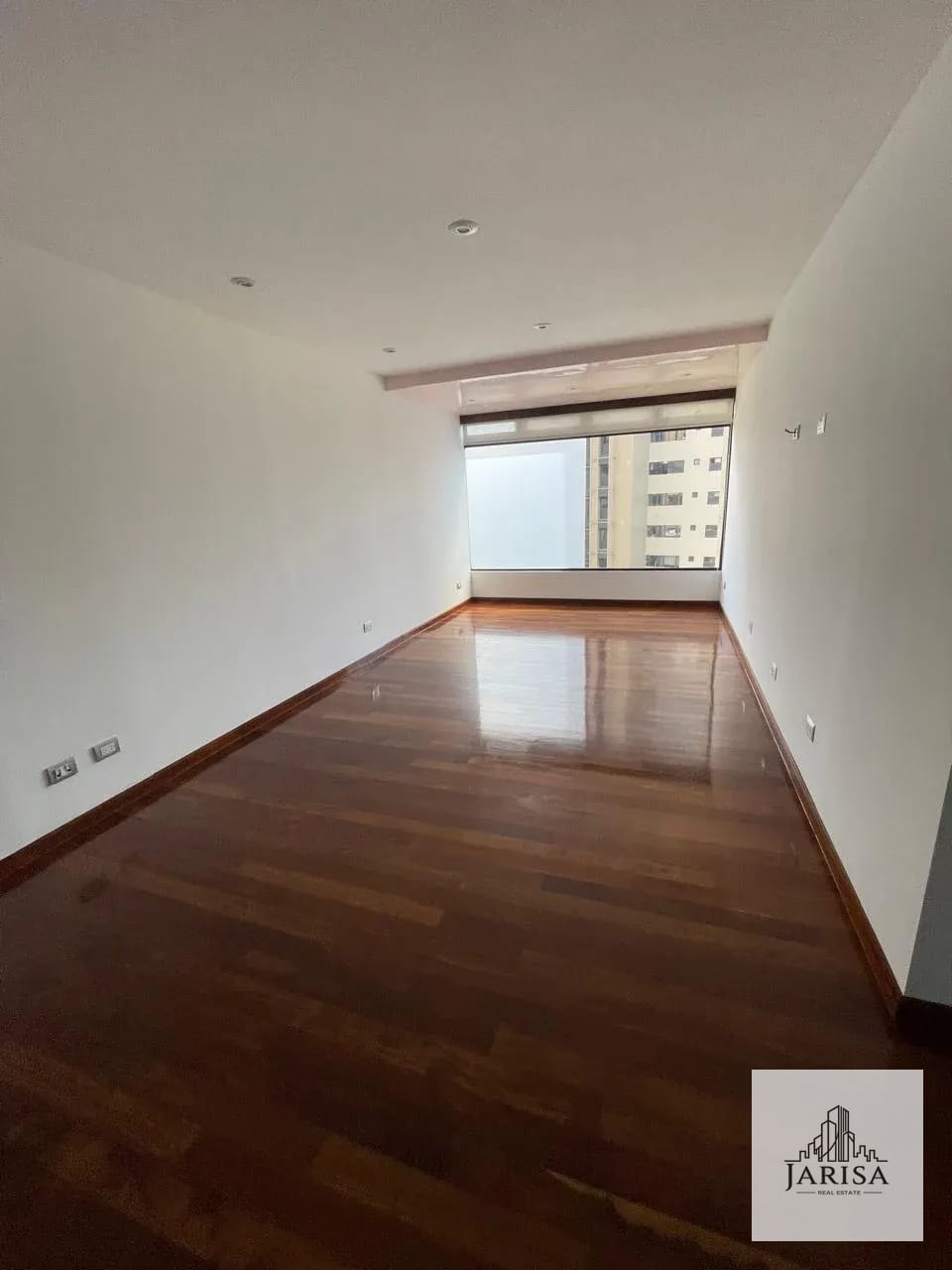 Amplio y Exclusivo Apartamento en Zona 14 — Apartamento en Venta en Zona 14, Guatemala, Ciudad — foto 7 de 12