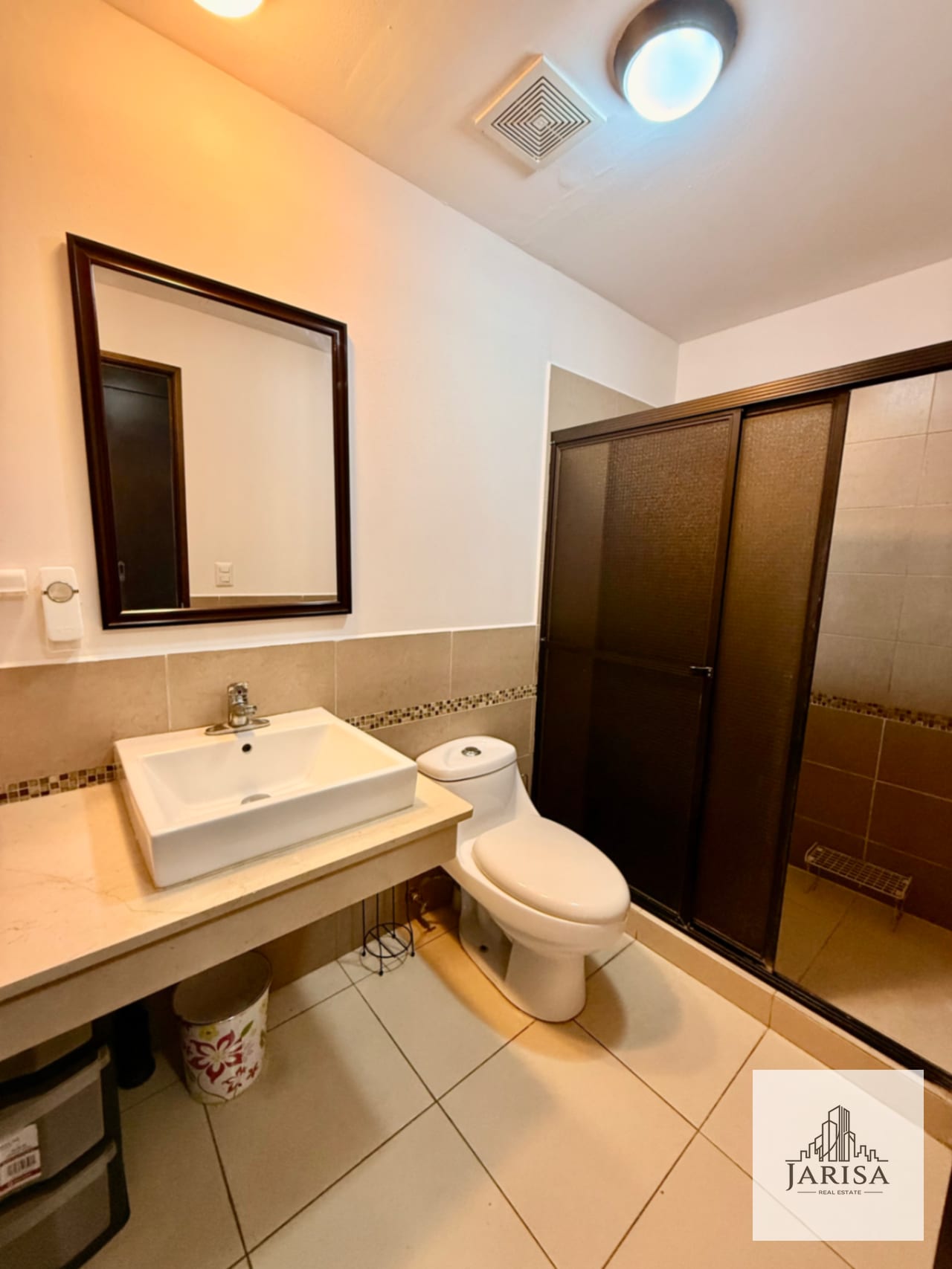 Apartamento Amueblado Zona 14 — Apartamento en Alquiler en Zona 14, Guatemala, Ciudad — foto 9 de 16
