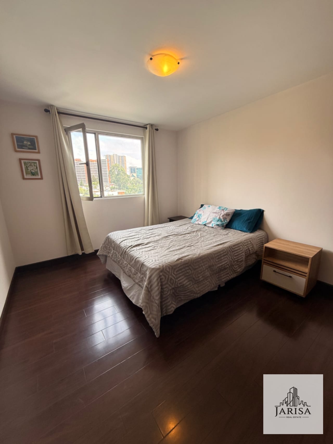 Apartamento Amueblado Zona 14 — Apartamento en Alquiler en Zona 14, Guatemala, Ciudad — foto 13 de 16
