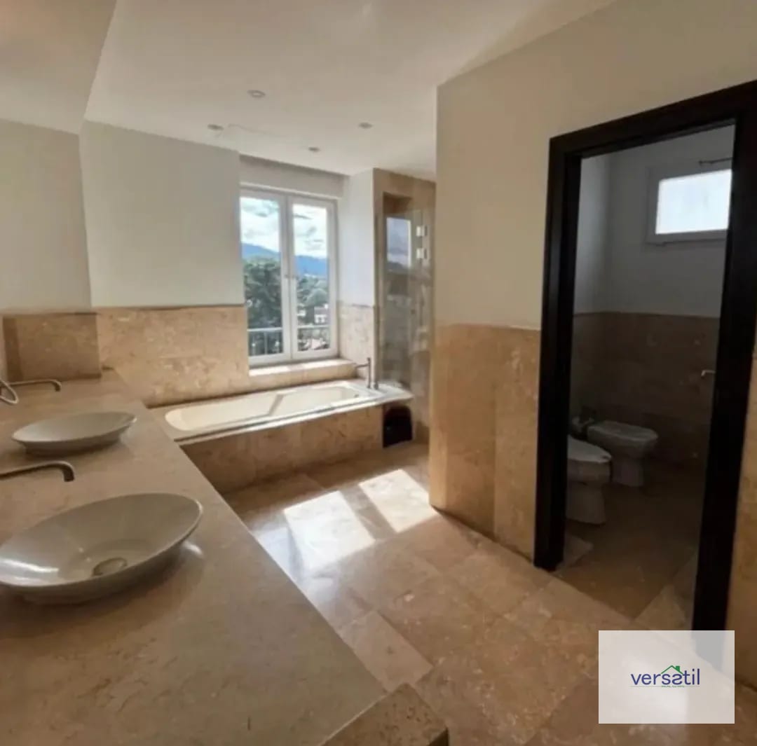 Espectacular Apartamento de 4 habitaciones zona 14 — Apartamento en Alquiler en Quinta Avenida, Zona 14, Guatemala, Ciudad — foto 6 de 15