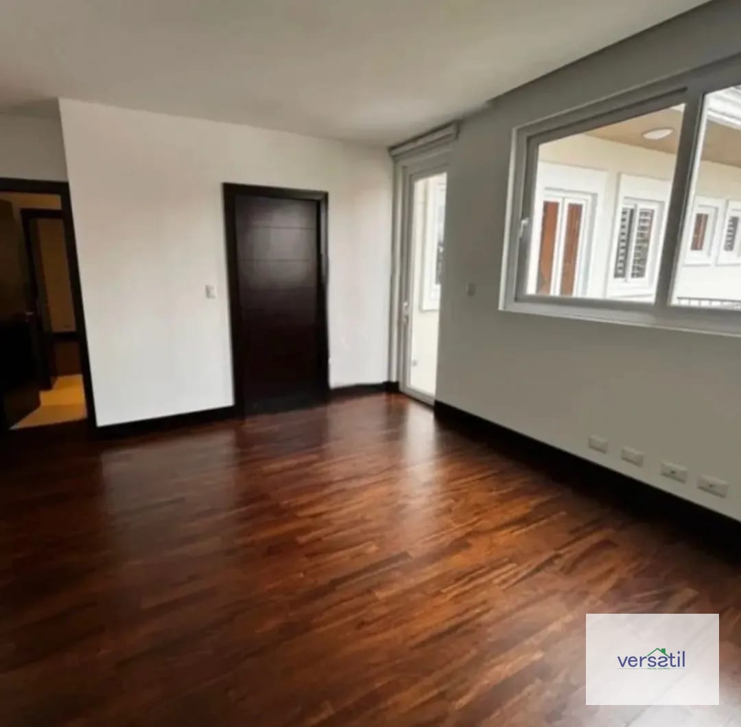 Espectacular Apartamento de 4 habitaciones zona 14 — Apartamento en Alquiler en Quinta Avenida, Zona 14, Guatemala, Ciudad — foto 9 de 15