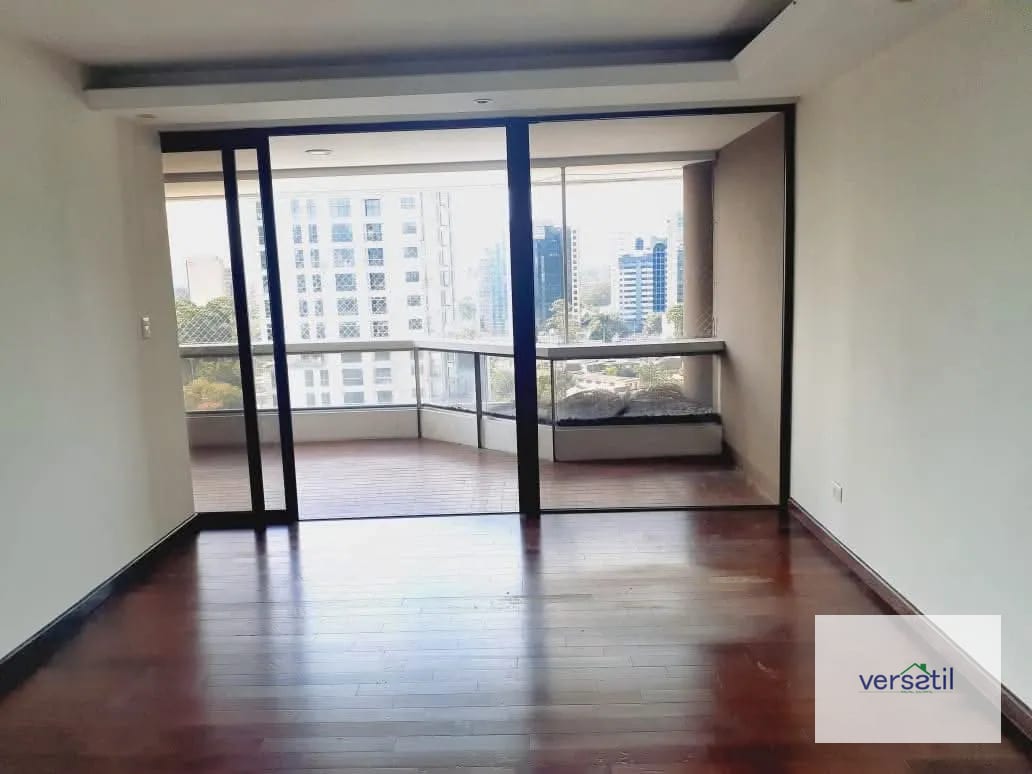 Espectacular Apartamento en Alquiler TIFFANY II zona 10 — Apartamento en Alquiler en Tiffany II, Zona 10, Guatemala, Ciudad — foto 2 de 14
